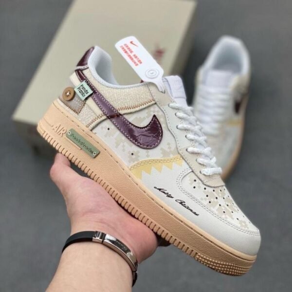 NIKE AIRFORCE 1 PANDA PRANK INCOMING LETTER